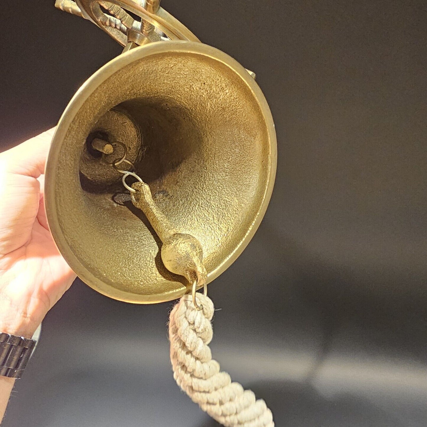 Antique Vintage Style Brass Aluminum Ships Wheel Wall Mount Bar Bell