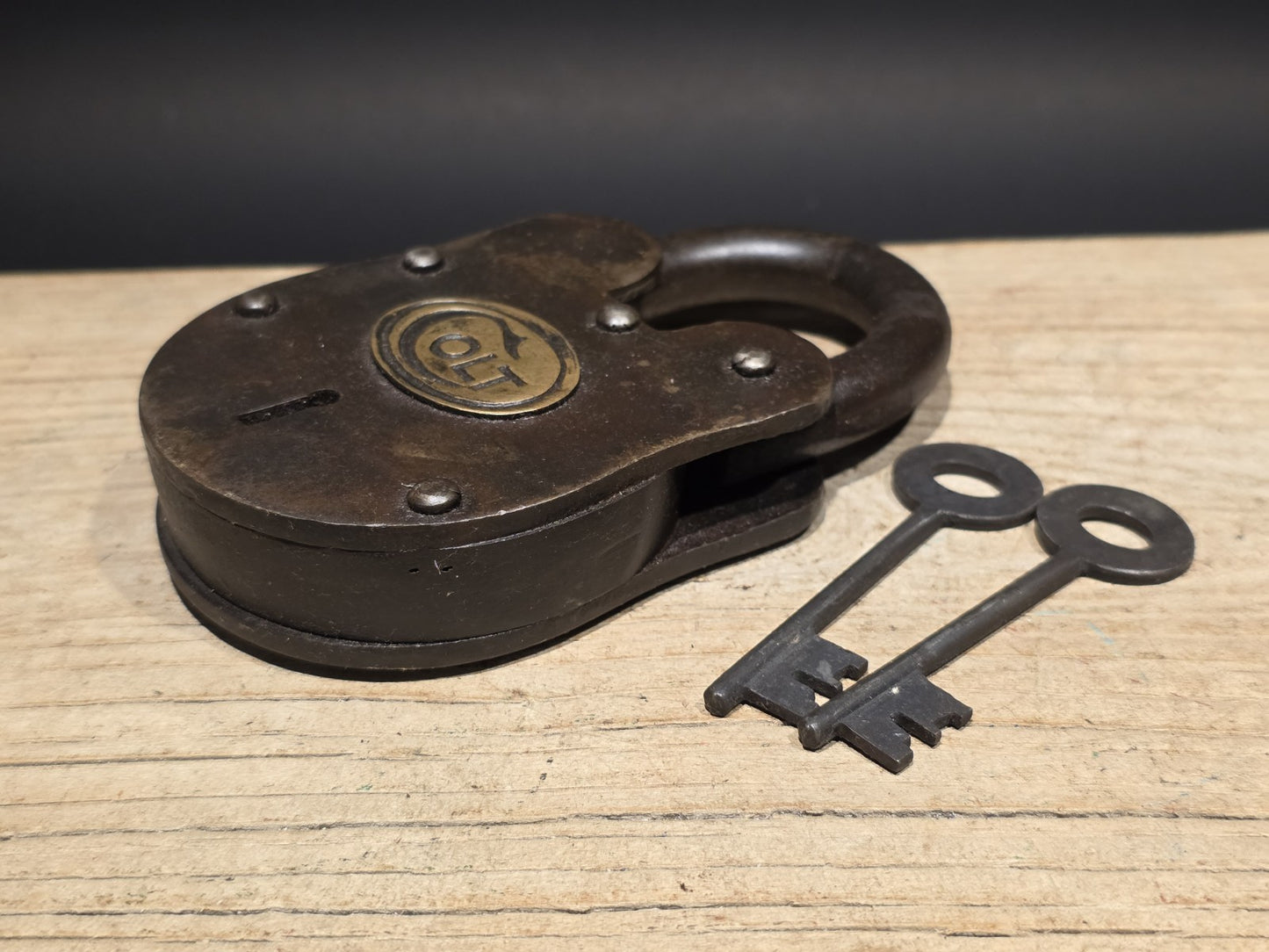 5" Antique Vintage Style Cast Iron Colt Firearms Ammo Box Padlock Lock