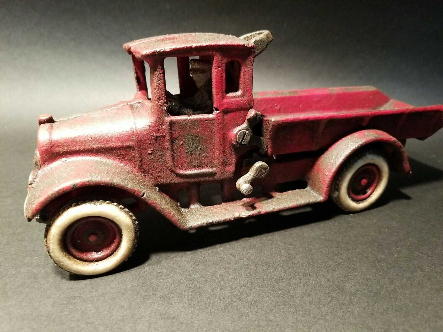 Antique Vintage Style Cast Iron Red Dump Truck Flat bed Car Rubber Wheels