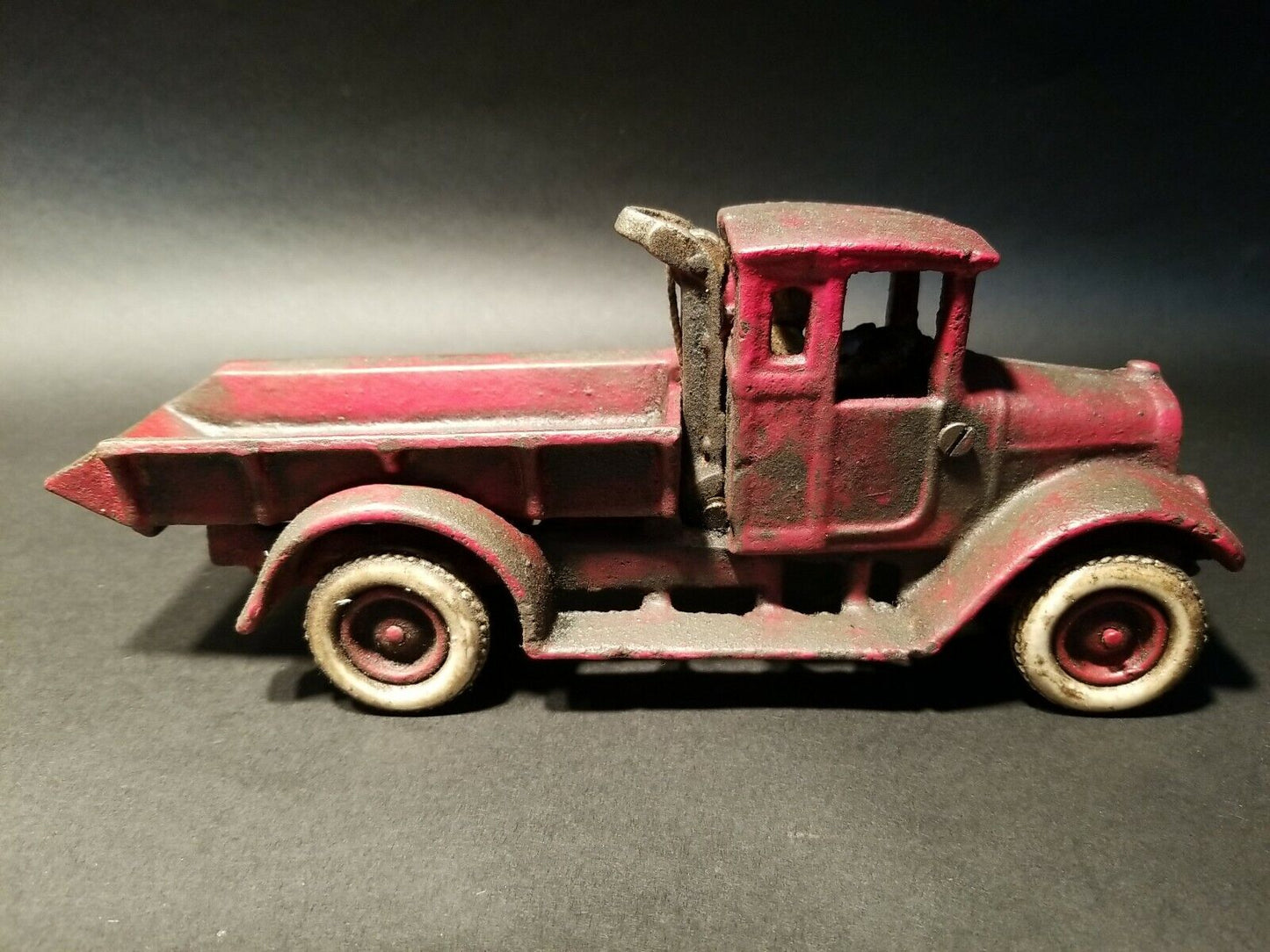 Antique Vintage Style Cast Iron Red Dump Truck Flat bed Car Rubber Wheels