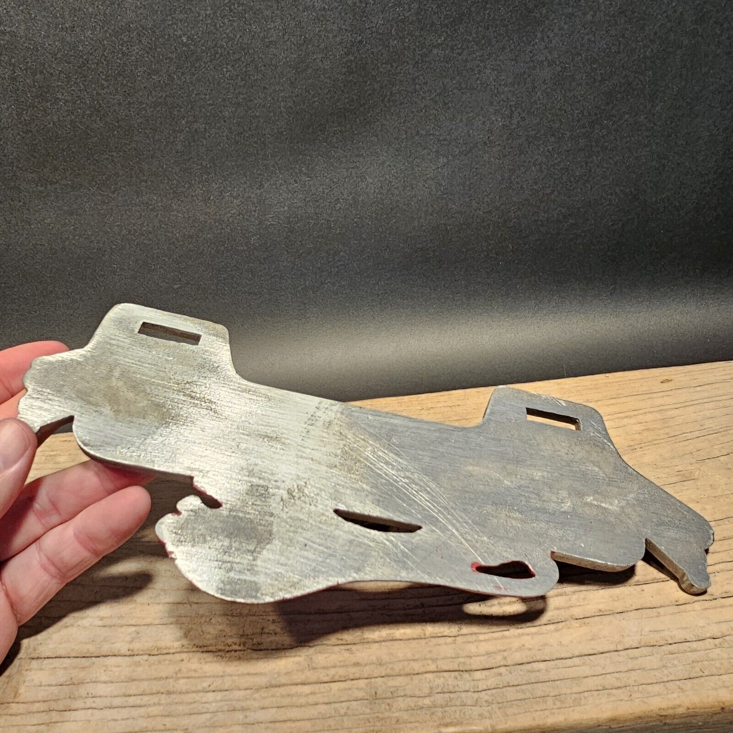 Antique Vintage Style Aluminum Red Lion License Plate Fob Topper