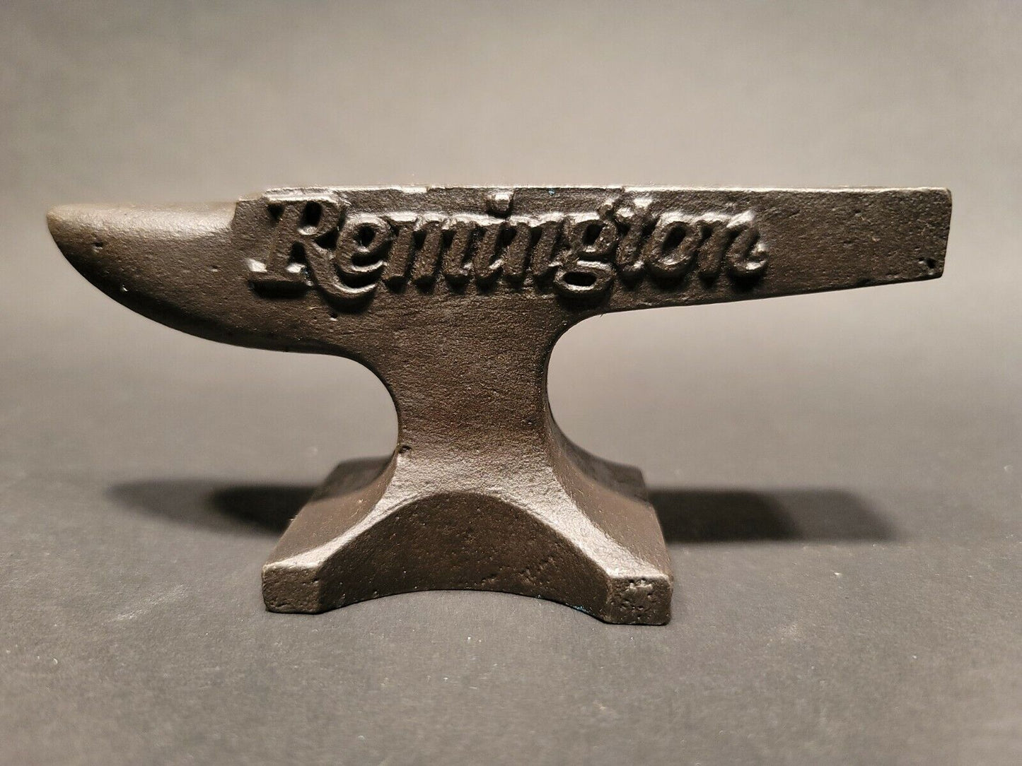 Vintage Antique Style Cast Iron "Remington" Miniature Anvil