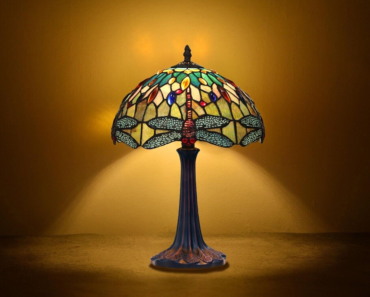 18" Antique Vintage Style Stained Glass Dragonfly Table Lamp