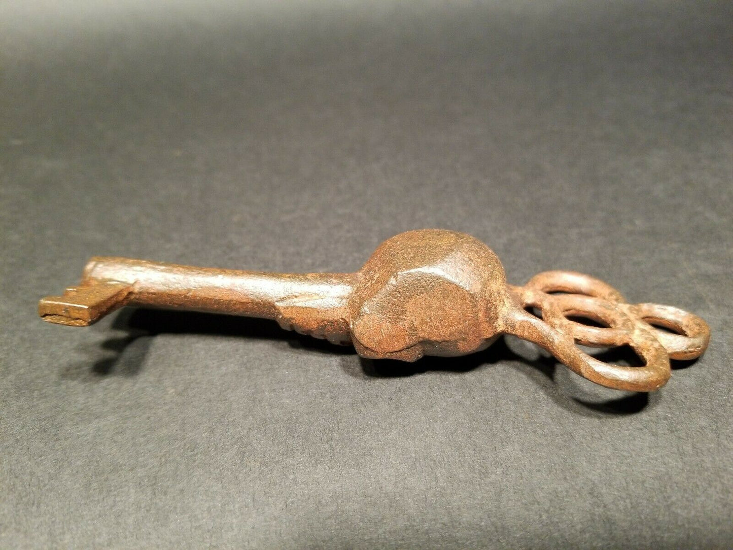 Antique Vintage Style Cast Iron Skull Skeleton Key - Early Home Decor