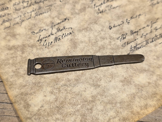Remington Blade Opener Keychain Tool – Vintage Style Pocket Knife Opener