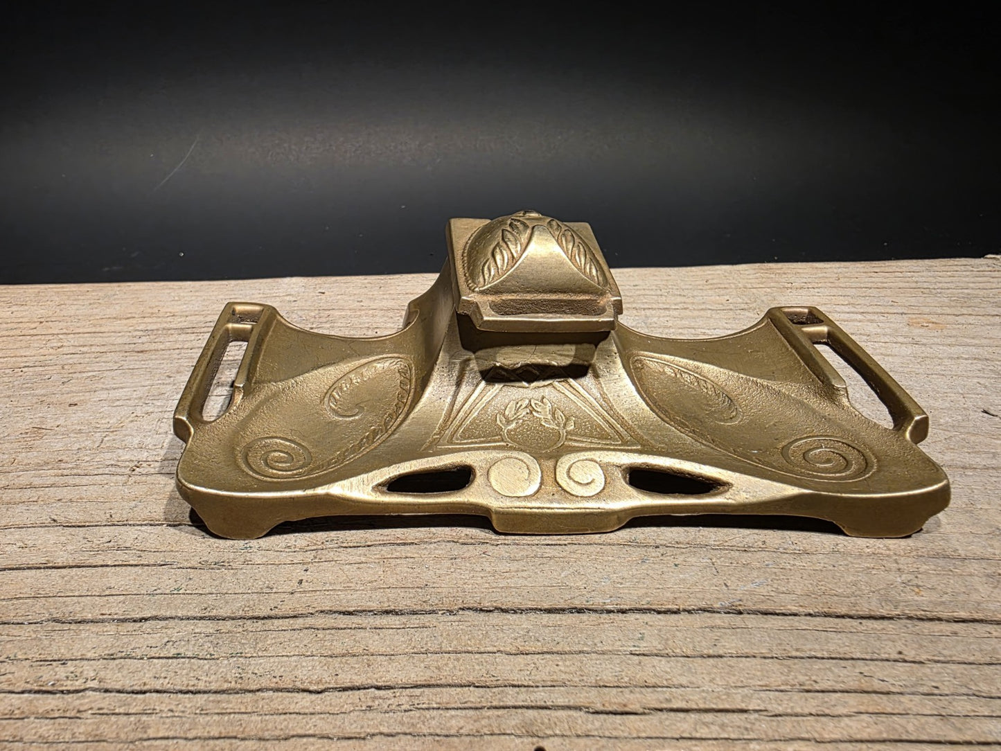 Antique Style Brass Pen Holder Inkwell Desk Stand