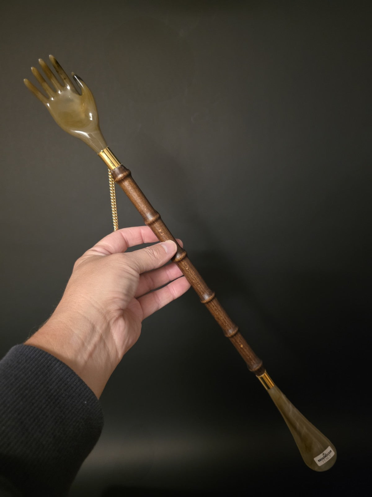 22" Vintage Style Shoehorn Hand Back Scratcher