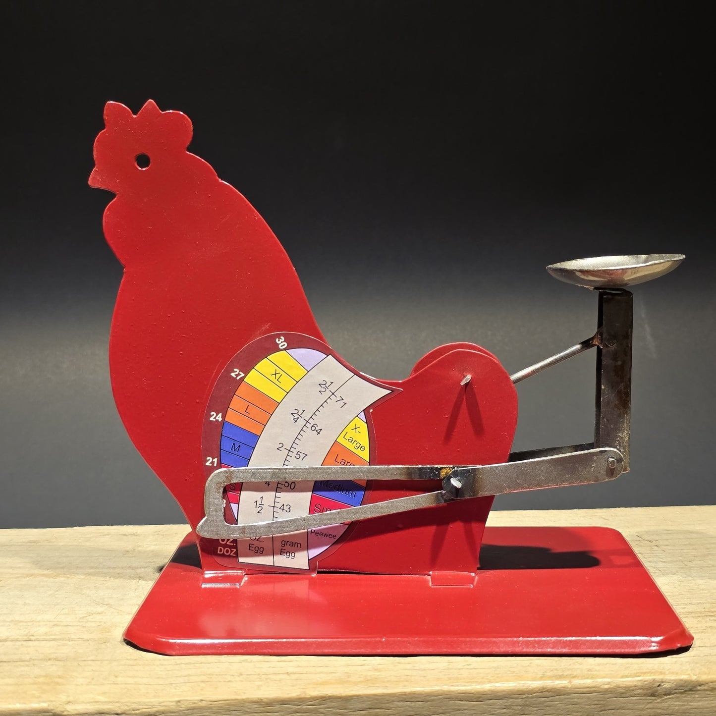 Vintage Style Rooster Egg Scale – Red Metal Farm Poultry Egg Grader