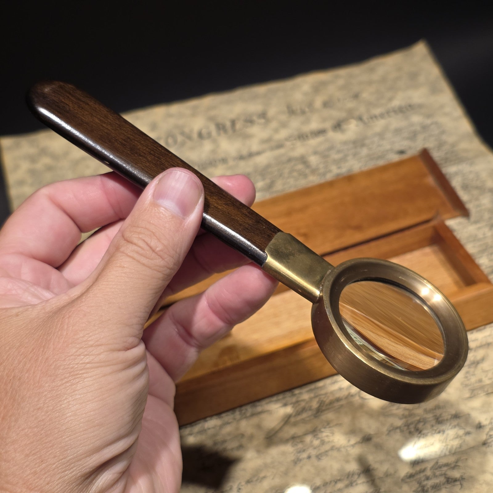 Wood Cased Magnifying Glass Set – Vintage Style Desk Reading Lens