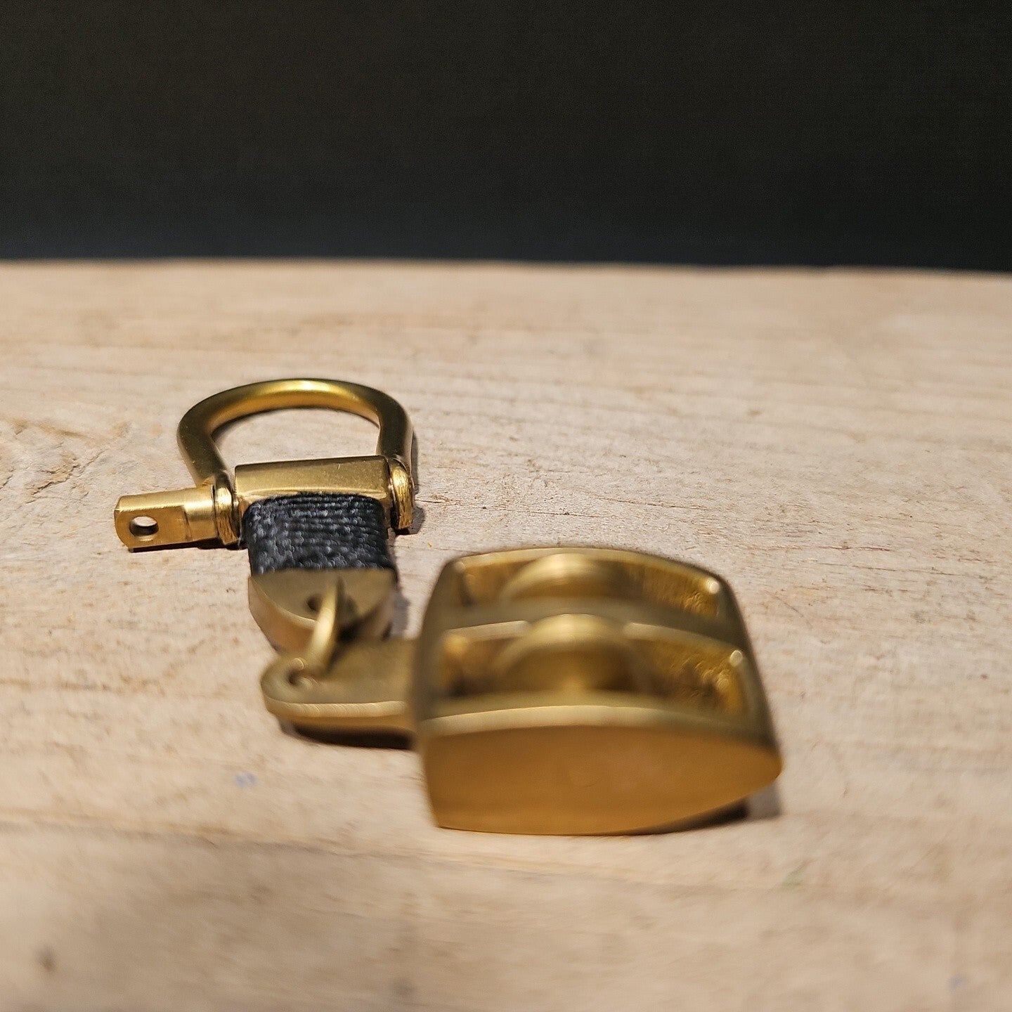 Antique Vintage Style Brass Pulley Key chain