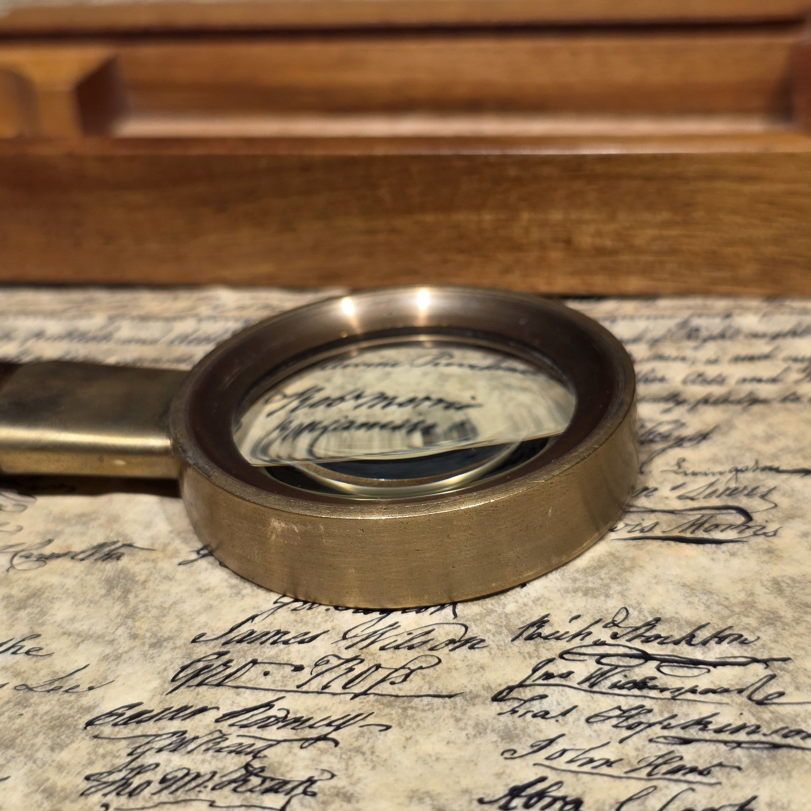 Wood Cased Magnifying Glass Set – Vintage Style Desk Reading Lens