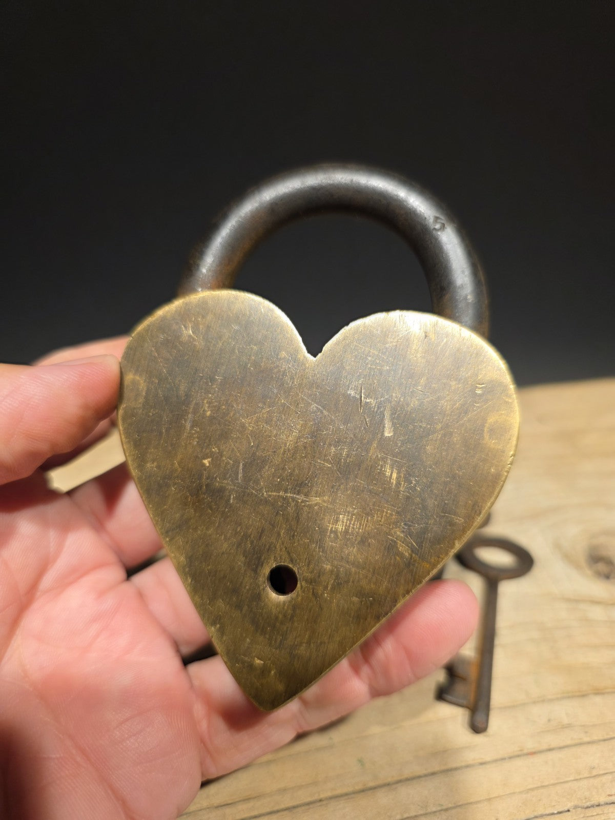 Antique Vintage Style Brass Heart Winchester Firearms Ammo Box Padlock Lock 