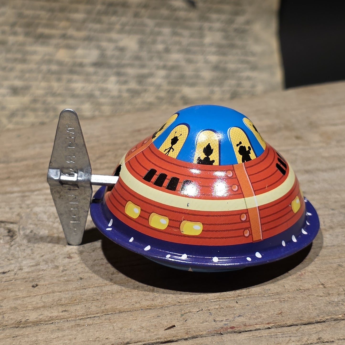 New Tin Litho Flying Saucer Toy Wind-Up UFO Spaceship Retro Space Age