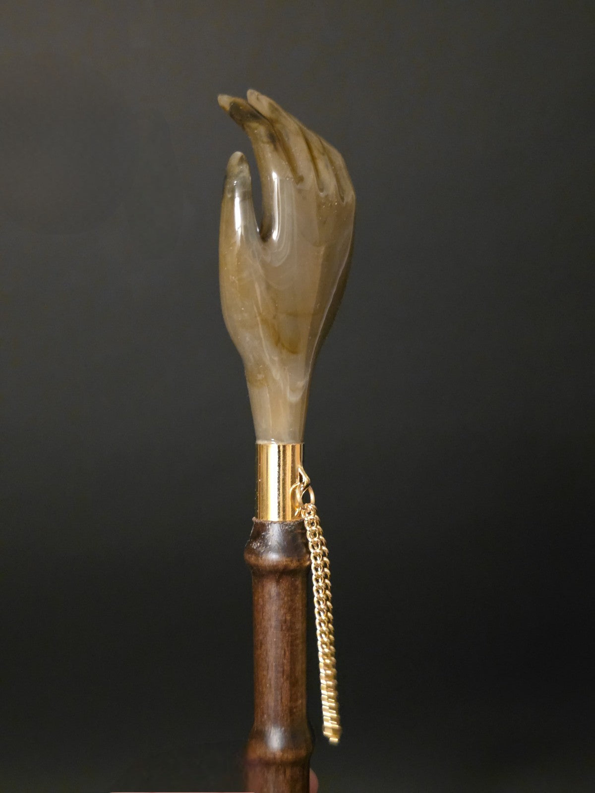 22" Vintage Style Shoehorn Hand Back Scratcher