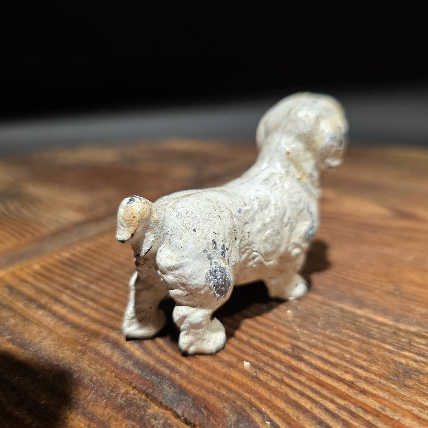 Cast Iron Spaniel Dog Figurine – Vintage Style Mini Animal Figure