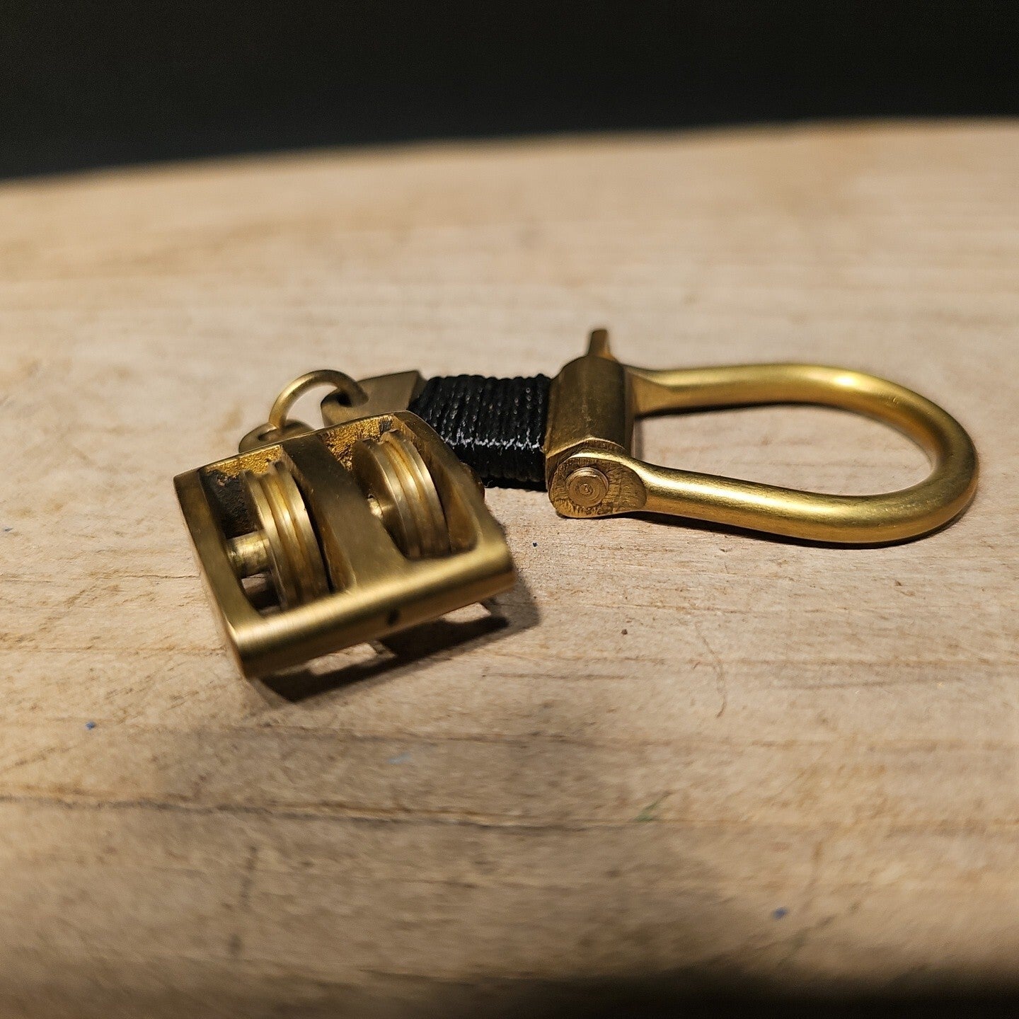 Antique Vintage Style Brass Pulley Key chain