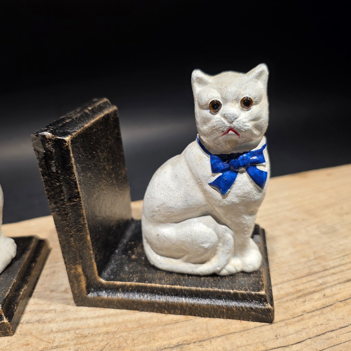 Pair of Vintage Style Cast Iron White Cat Bookends
