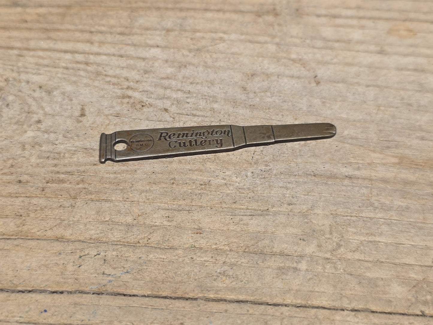 Remington Blade Opener Keychain Tool – Vintage Style Pocket Knife Opener
