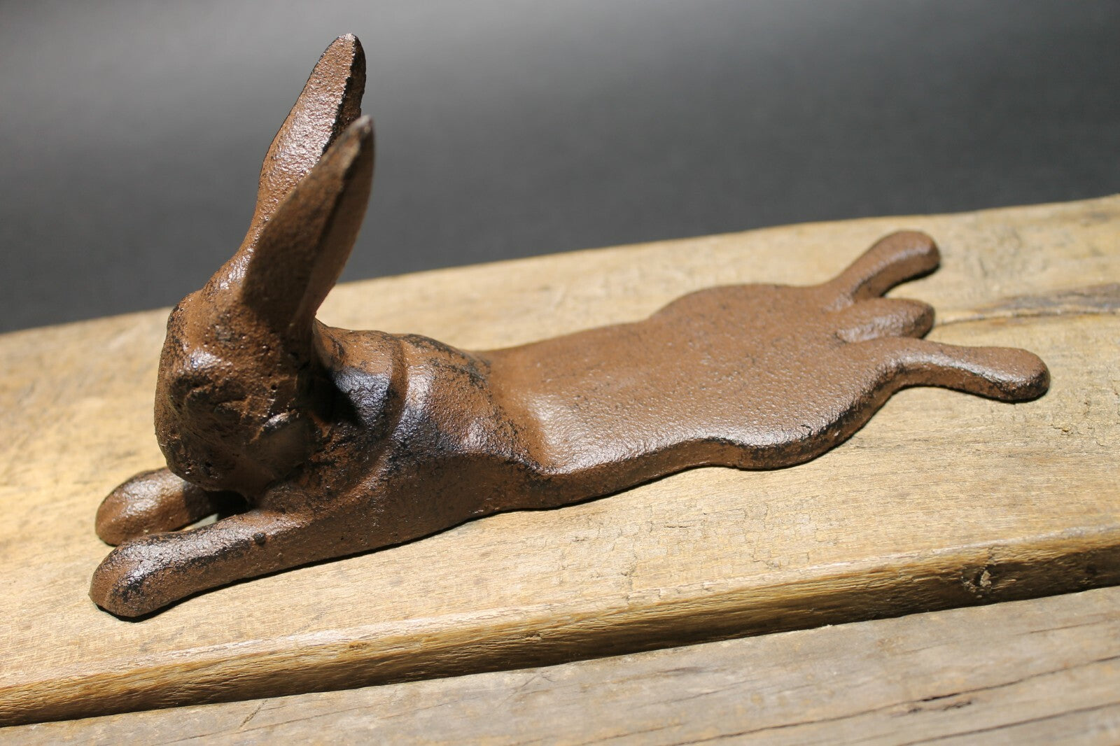 Antique Vintage Style Cast Iron Door Stop Rabbit Hare Wedge Rust/Black