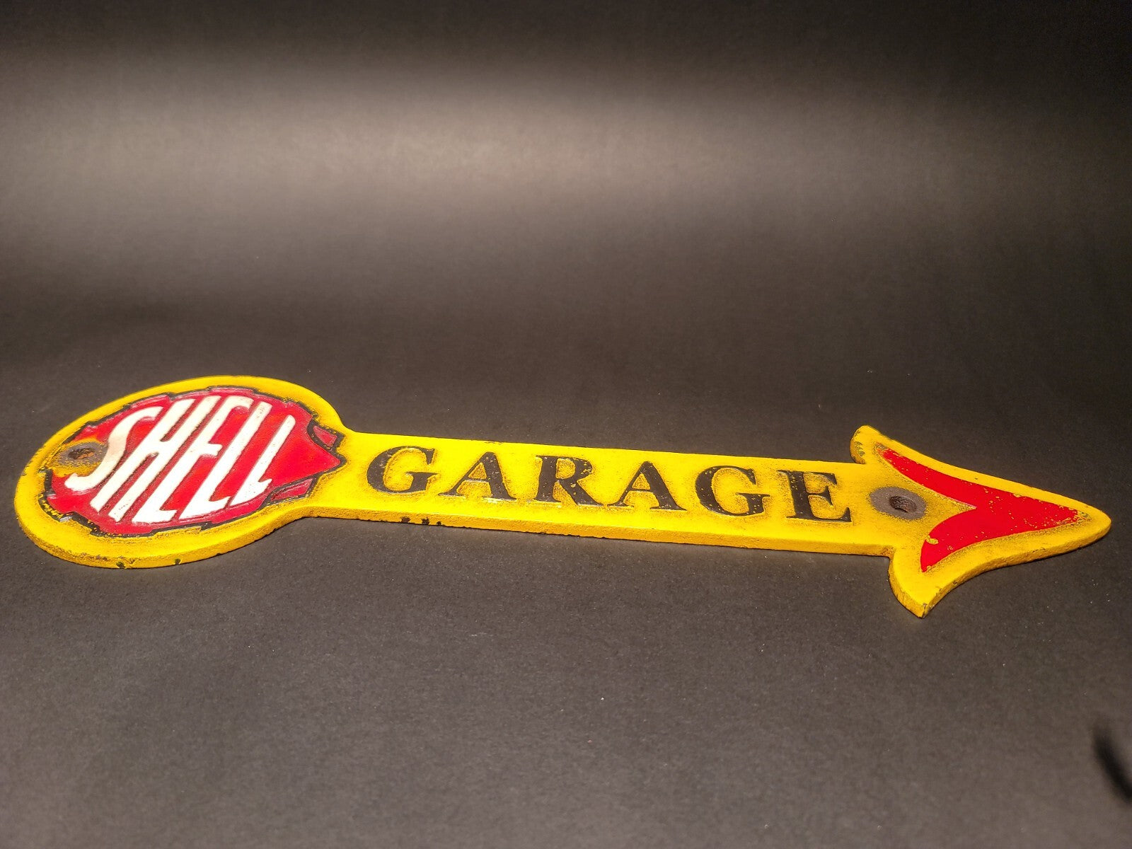 Antique Vintage Style Cast Iron Shell Gas Oil Garage Sign Plaque