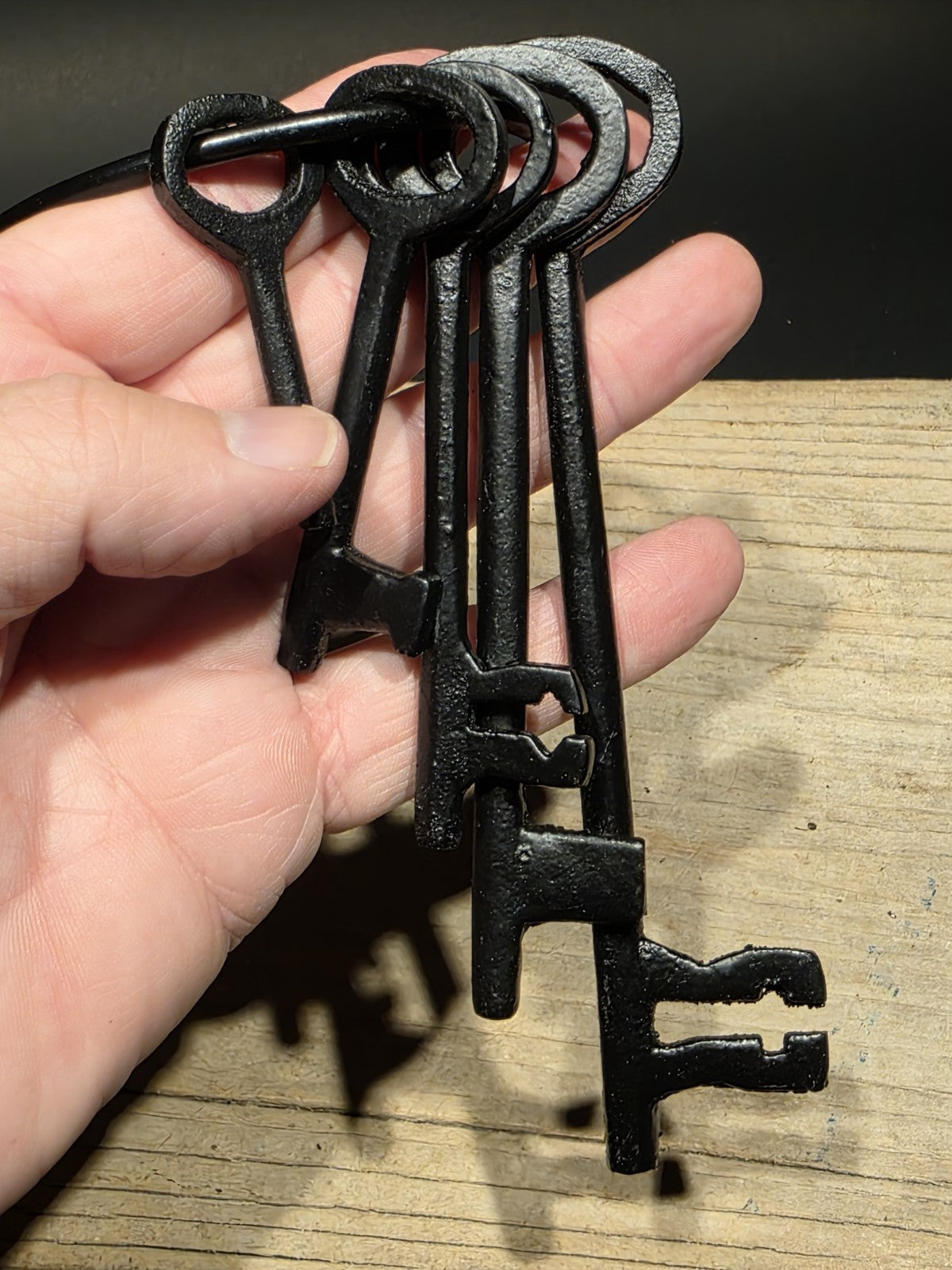 6" Antique Style Iron Large Skeleton Key Ring Set