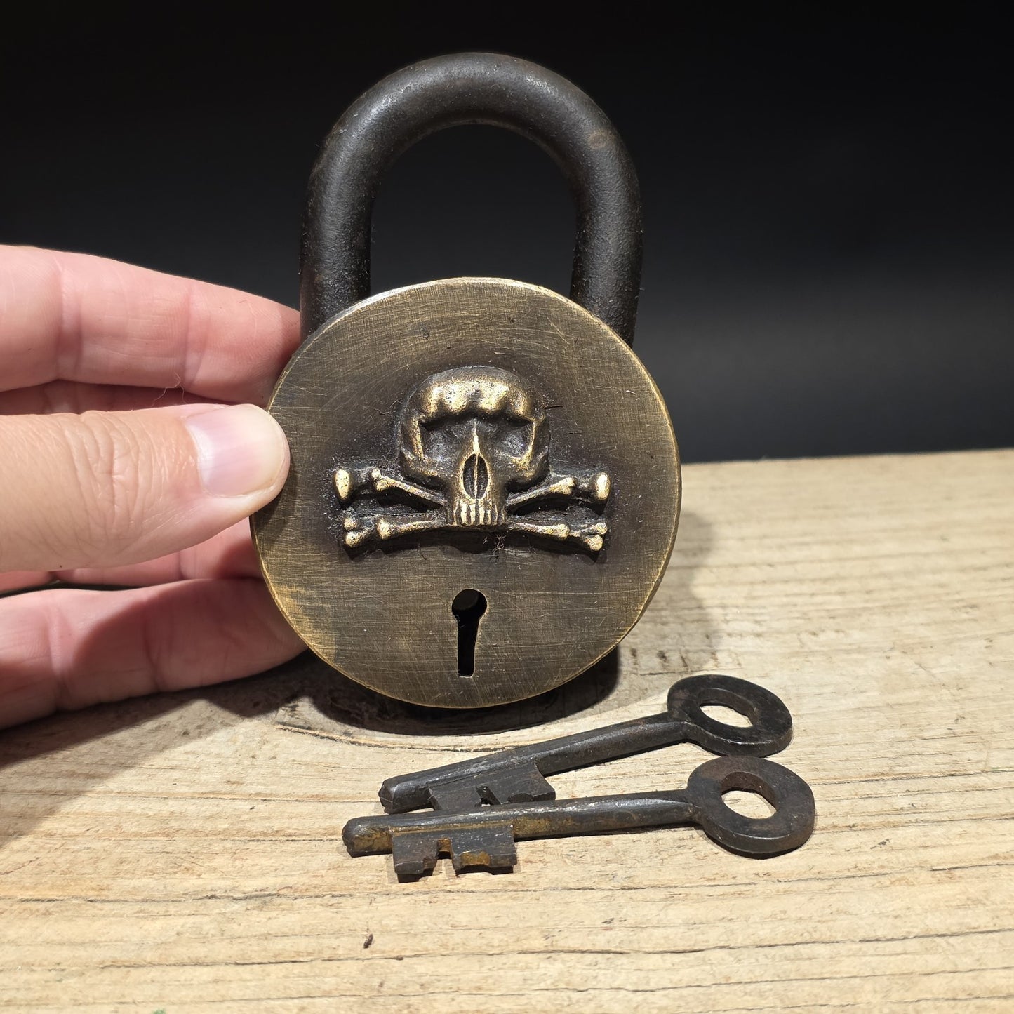 Vintage Style Wrought Iron & Brass Pirate Skull Crossbones Bridge Padlock Lock