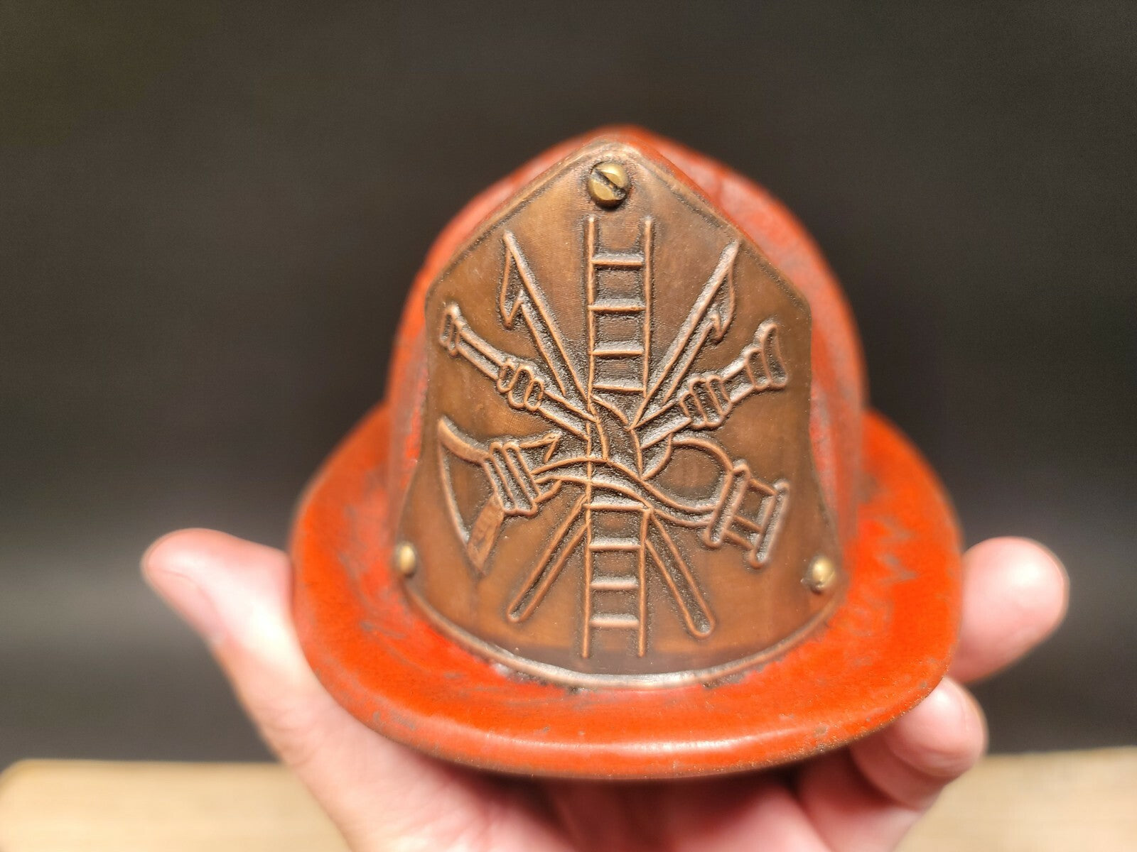 Antique Vintage Style Miniature Cast Iron Fireman Helmet Coin Bank 