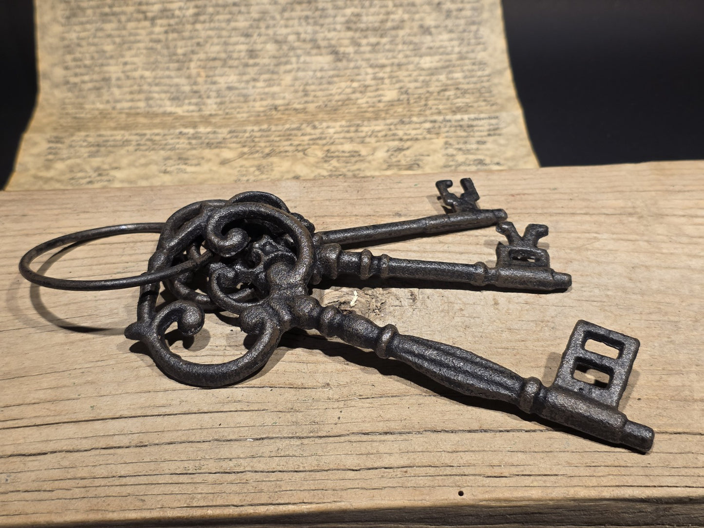 8" Antique Style Large Iron Skeleton Key Ring Set