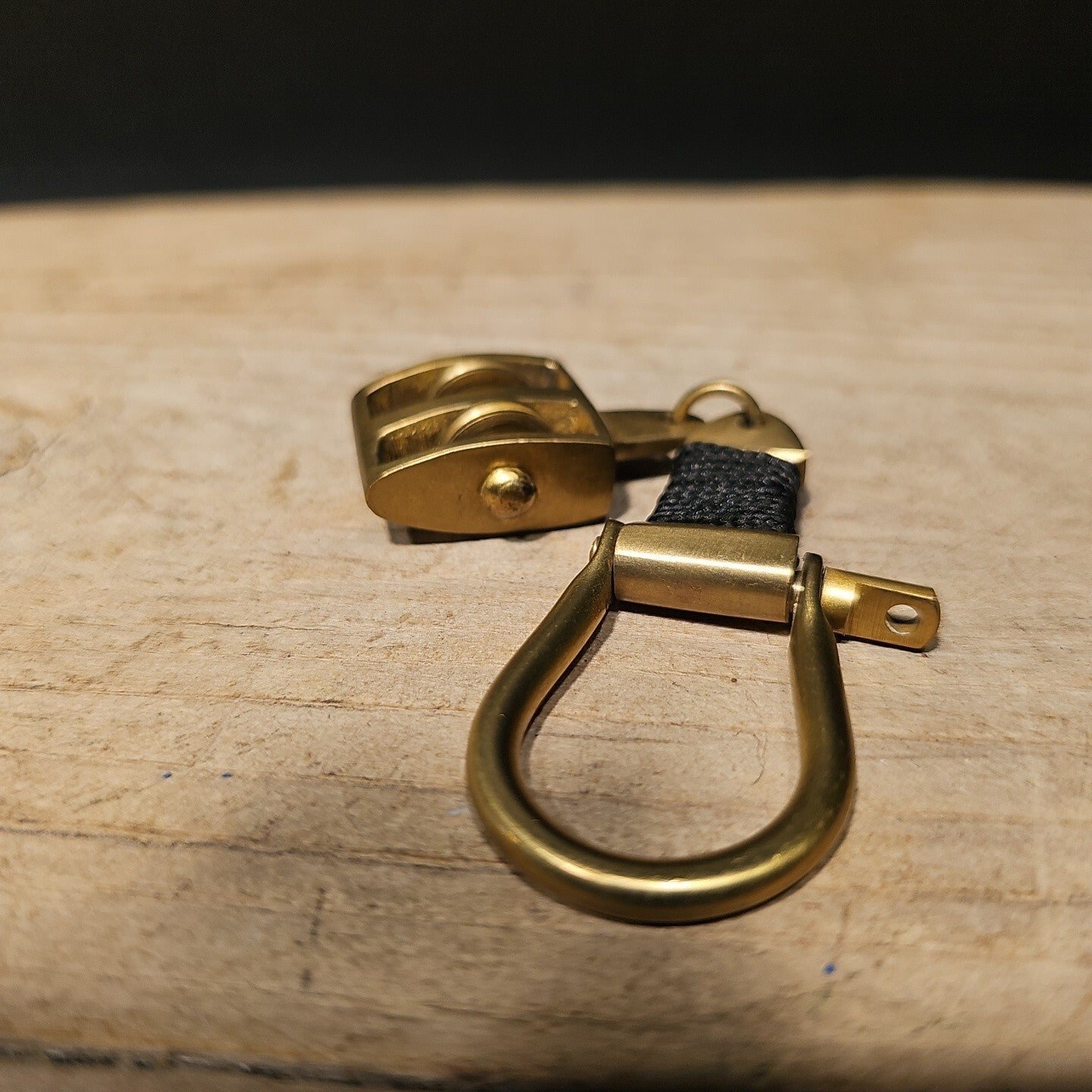 Antique Vintage Style Brass Pulley Key chain