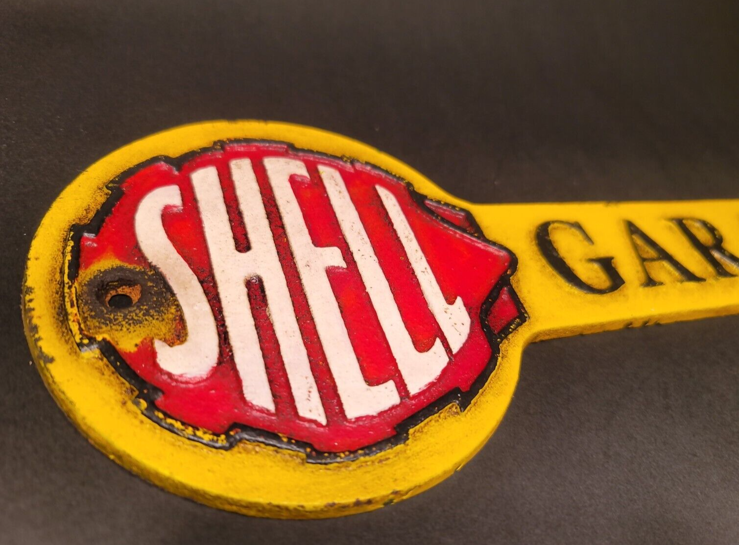 Antique Vintage Style Cast Iron Shell Gas Oil Garage Sign Plaque