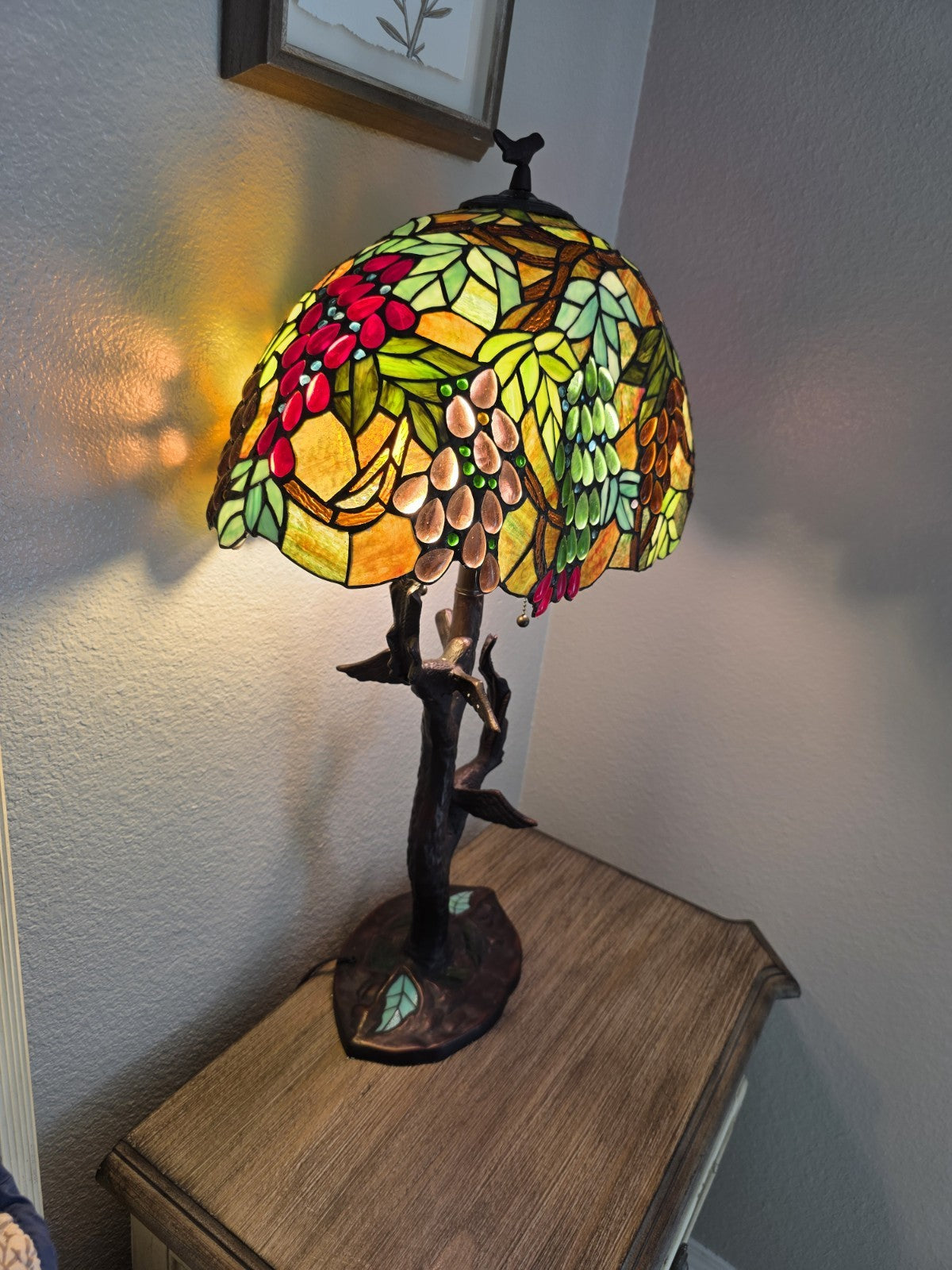 32.5" Antique Vintage Style Stained Glass Oval Fruit Grapes Table Lamp