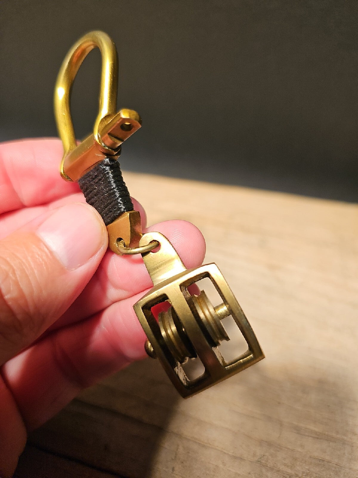 Antique Vintage Style Brass Pulley Key chain