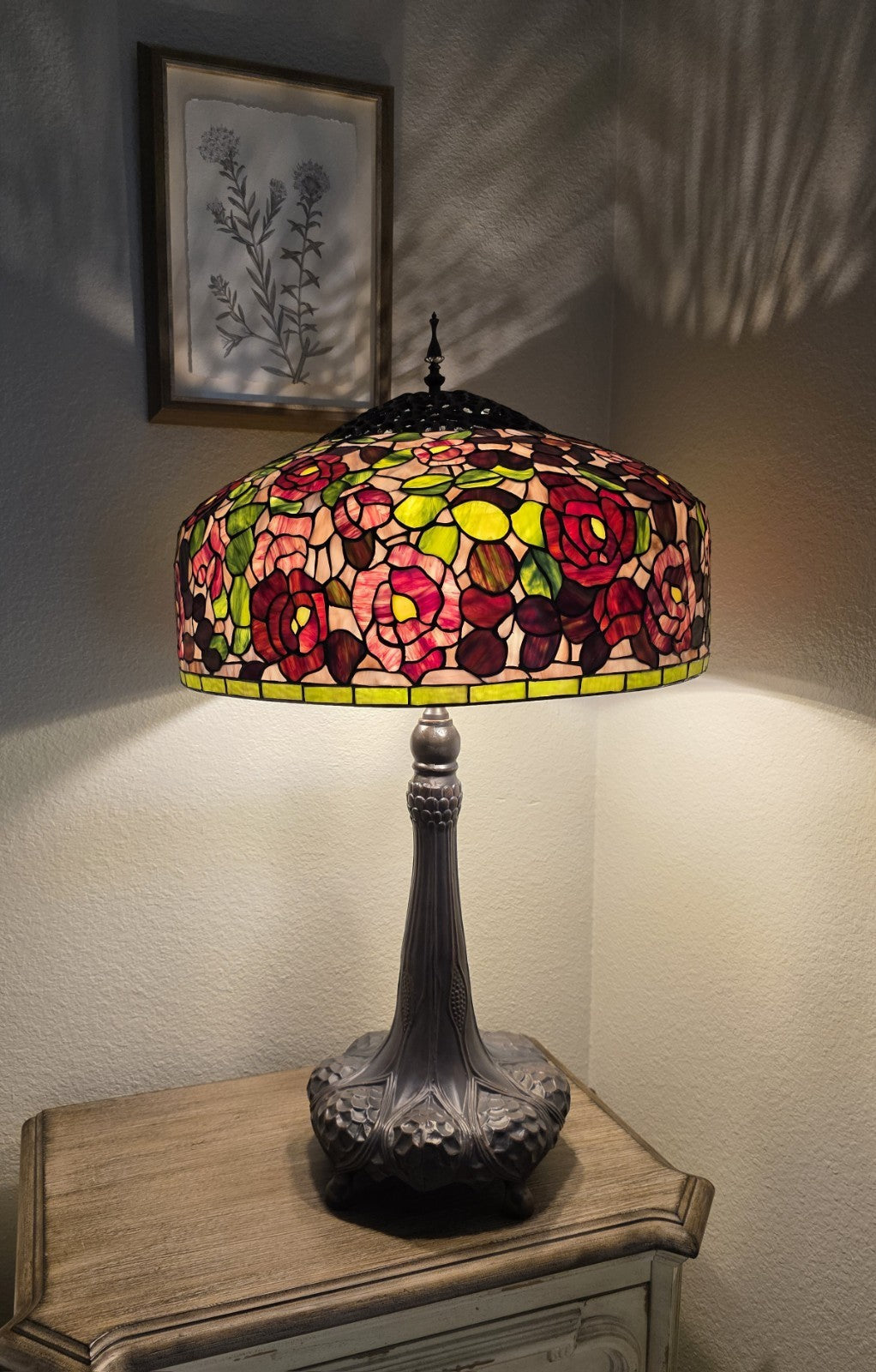 35.5'' Rose Bush Tiffany-Style Stained Glass Table Lamp