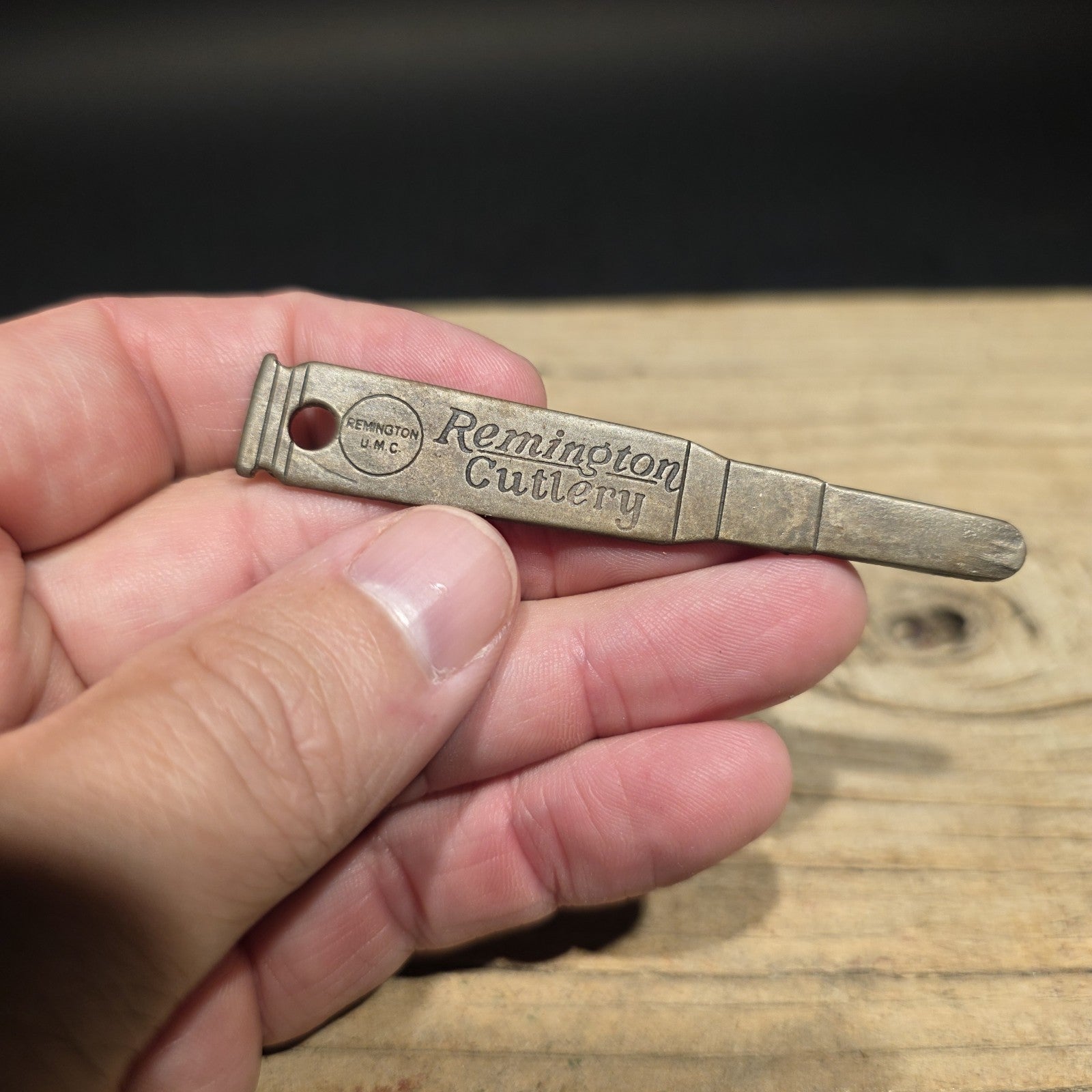 Remington Blade Opener Keychain Tool – Vintage Style Pocket Knife Opener
