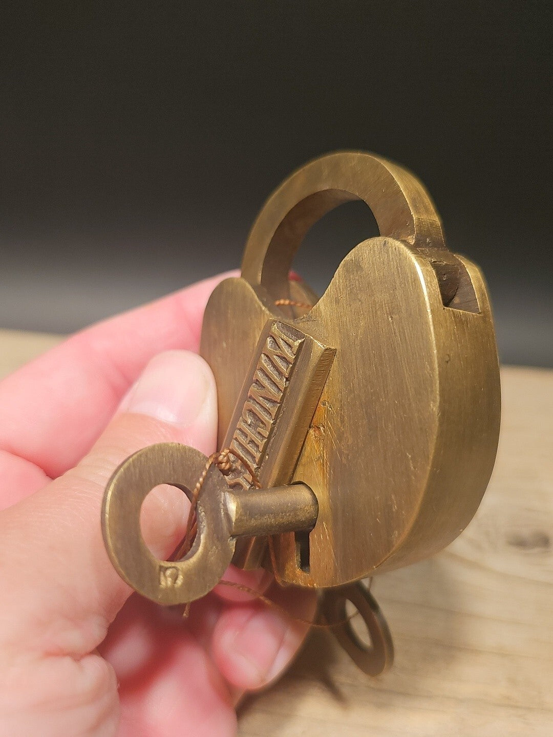 Antique Vintage Style Brass Winchester Firearms Ammo Box Padlock Lock & Key