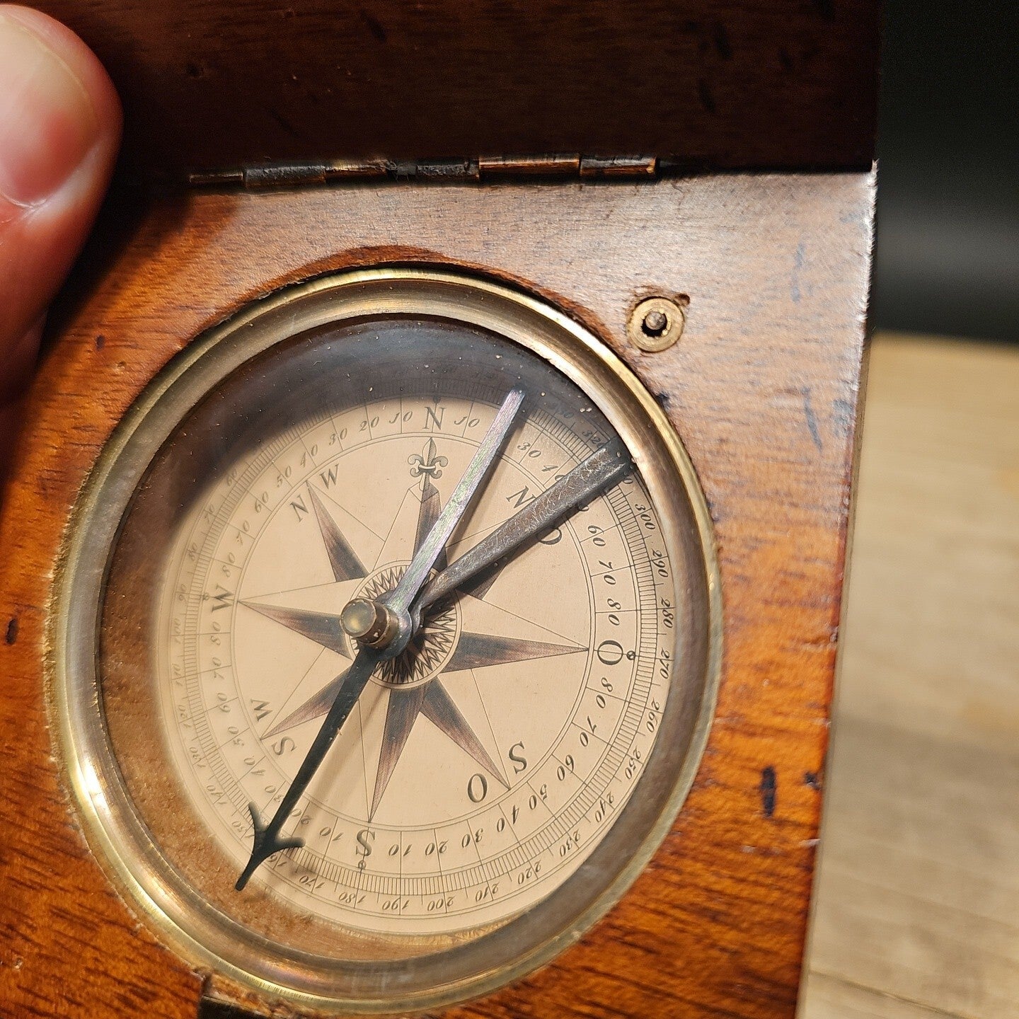 Antique Style Wood Brass Compass Box
