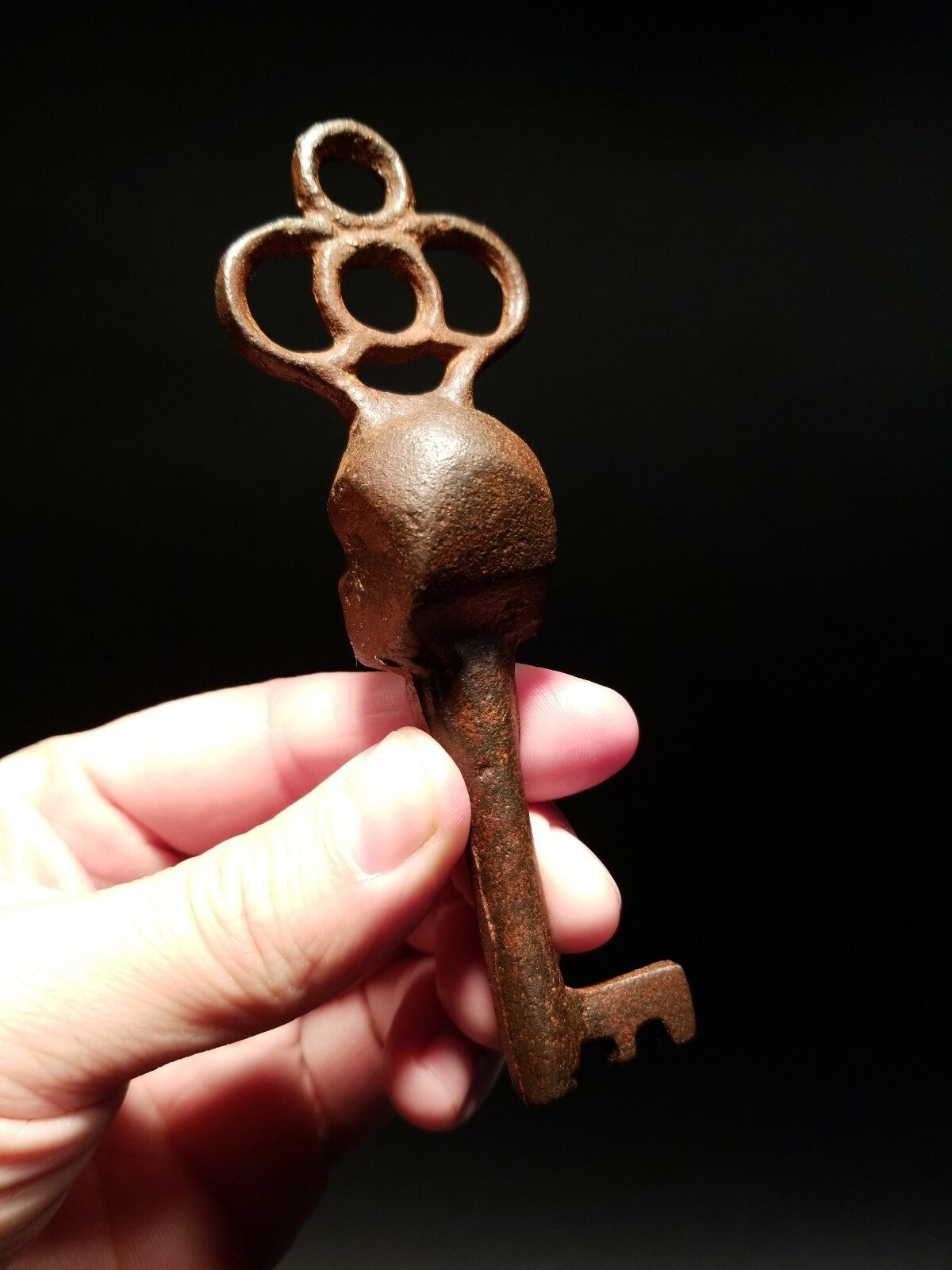Antique Vintage Style Cast Iron Key