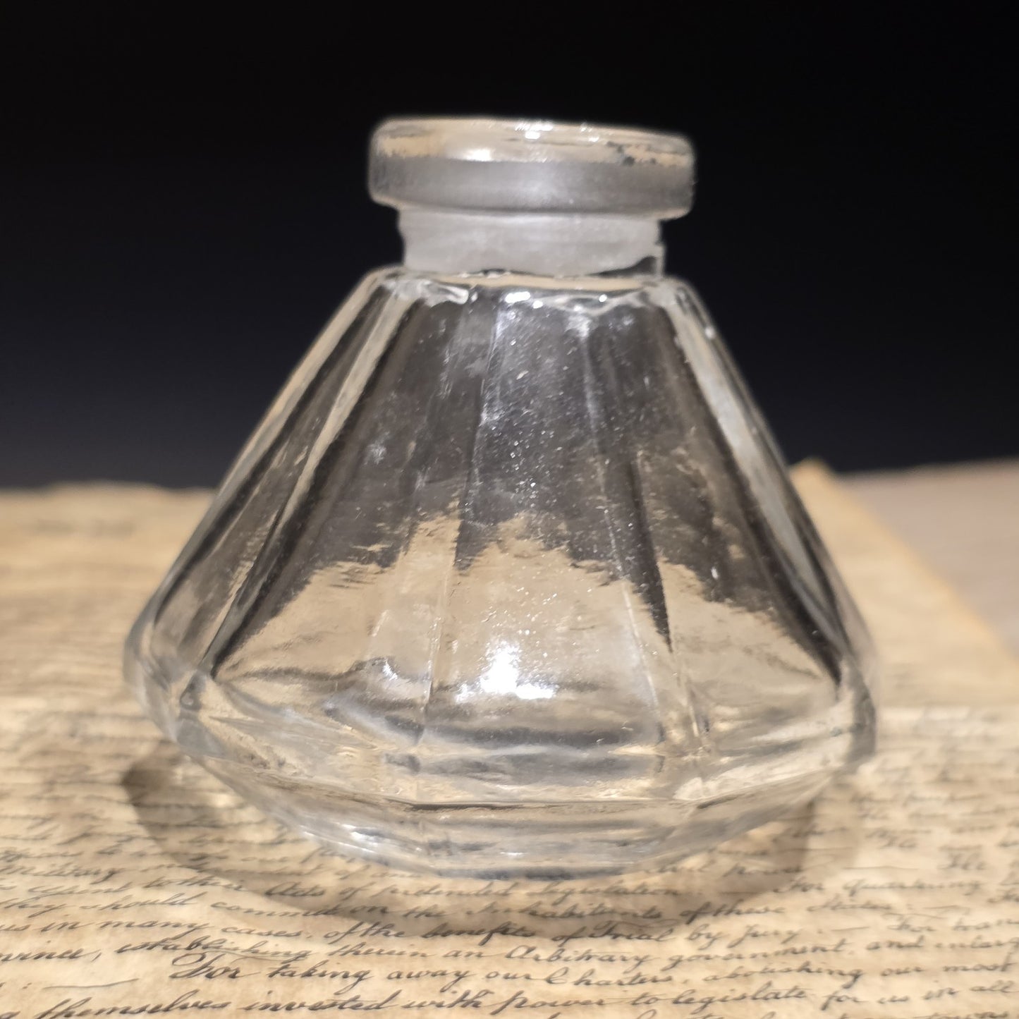 3" Antique Style Glass Inkwell Desk Ink Bottle Writing Accessory