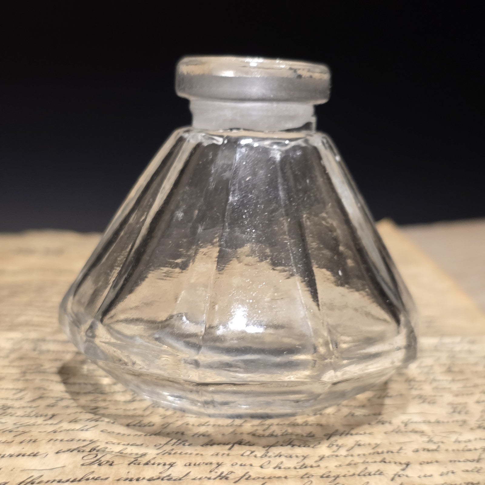 3" Antique Style Glass Inkwell Desk Ink Bottle Writing Accessory