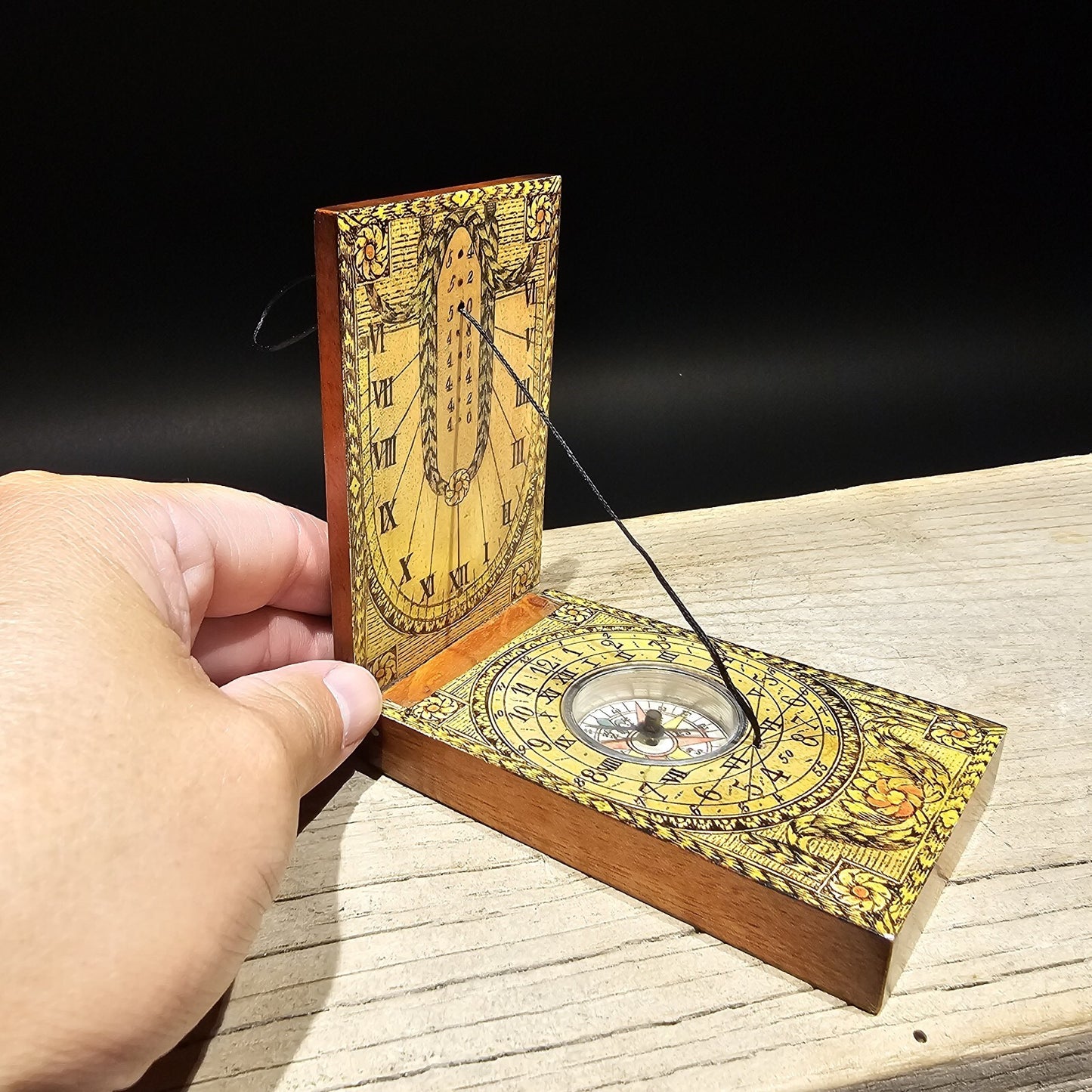 Antique Style DIPTYCH POCKET SUNDIAL / COMPASS