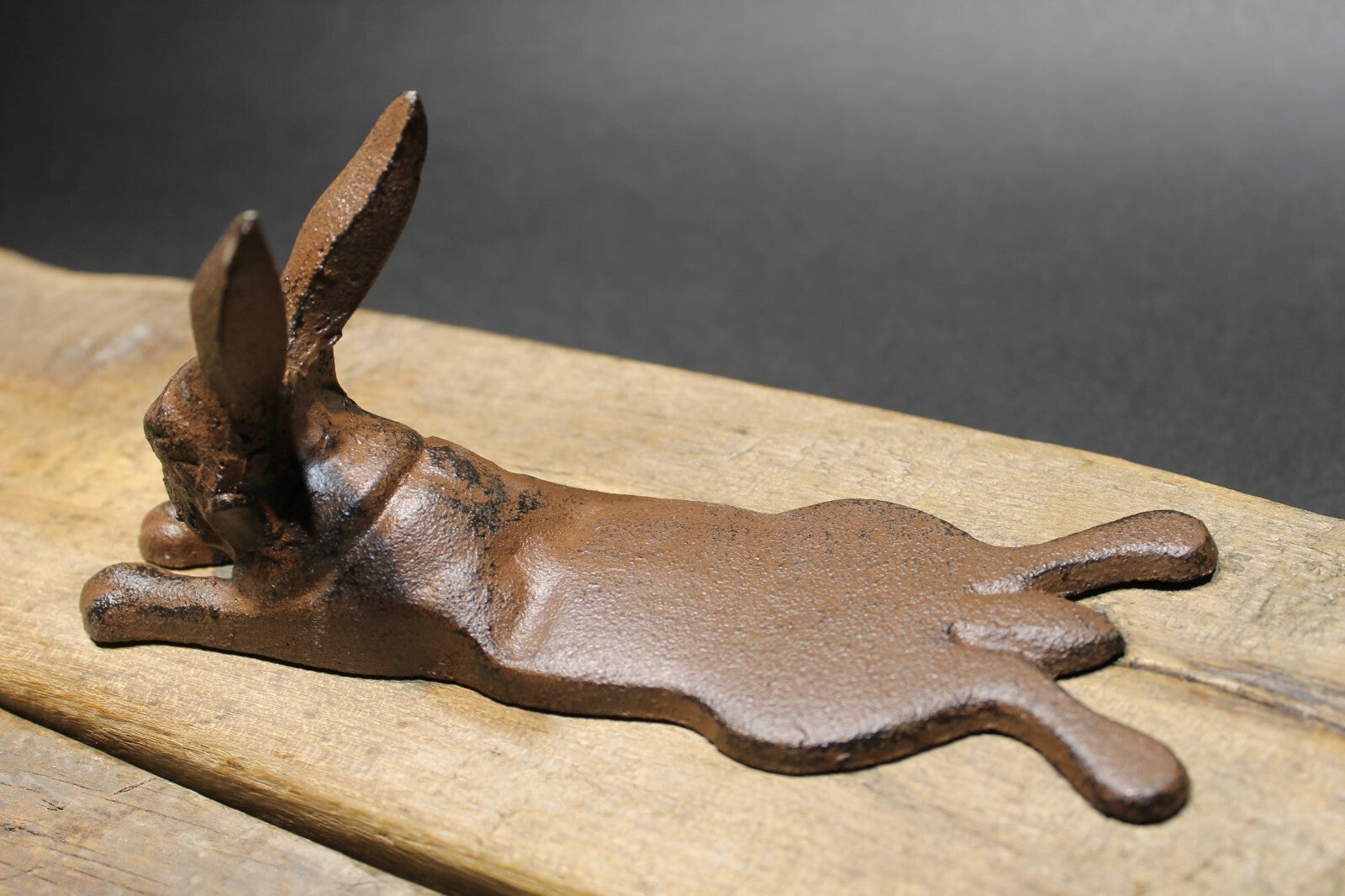 Antique Vintage Style Cast Iron Door Stop Rabbit Hare Wedge Rust/Black