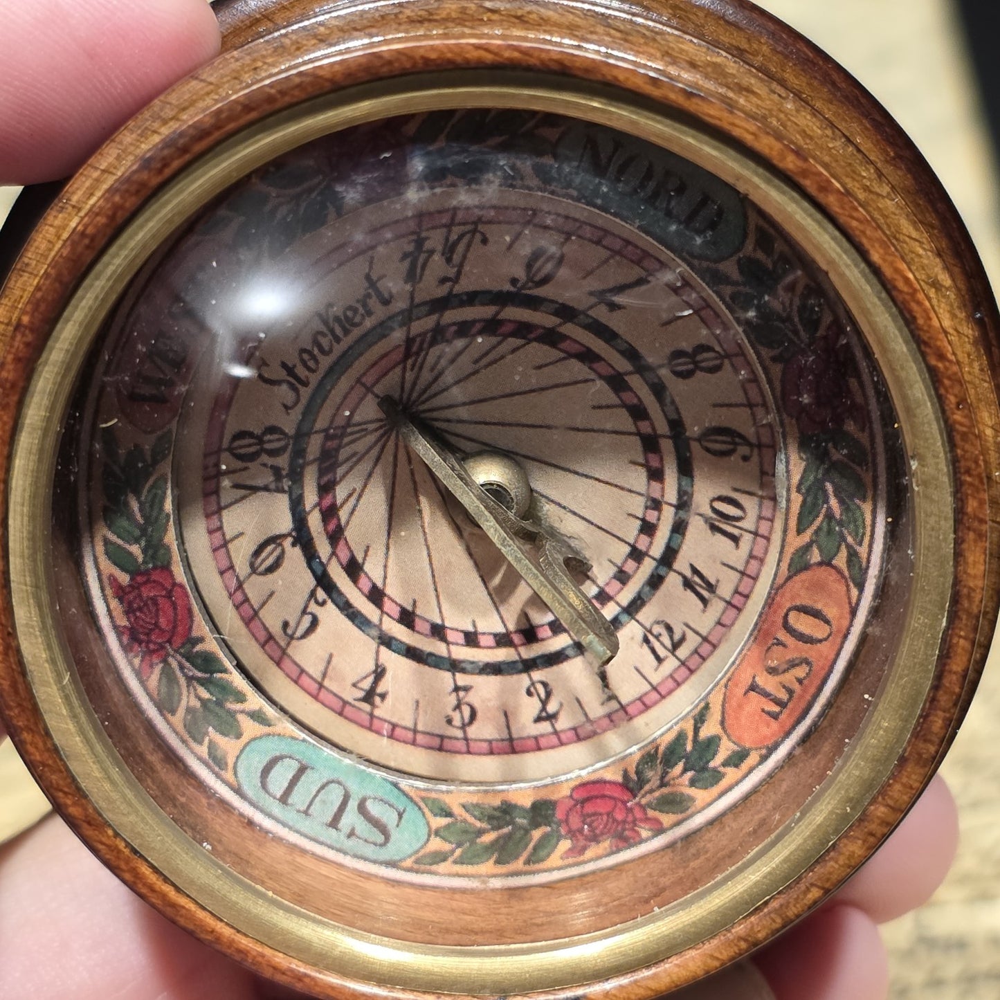 Wood Cased Sundial Compass – Vintage Style Nautical Instrument