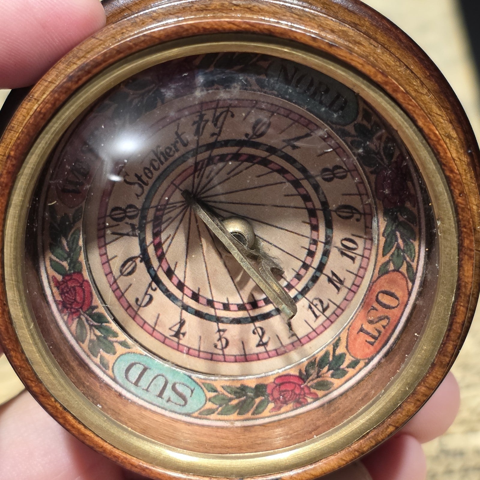 Wood Cased Sundial Compass – Vintage Style Nautical Instrument