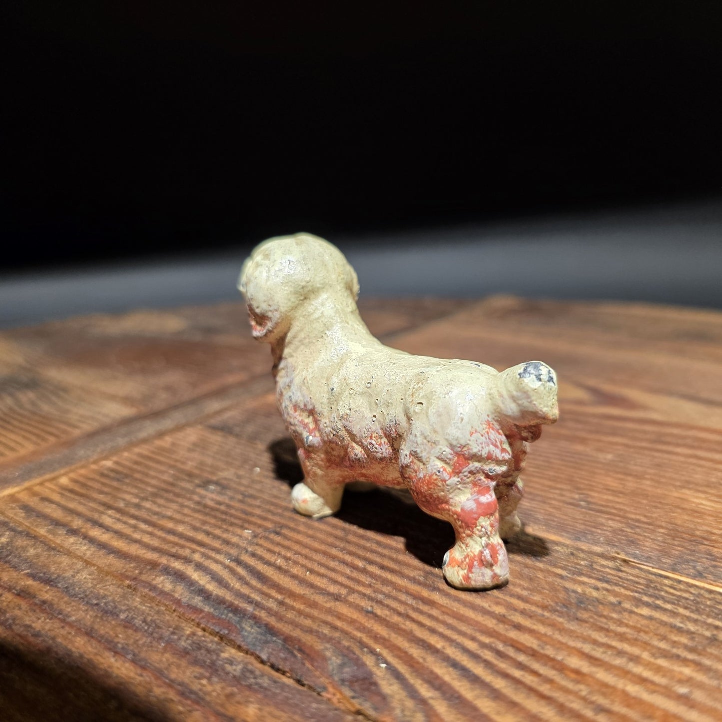 Cast Iron Golden Retriever Dog Figurine – Vintage Style Miniature Animal Figure