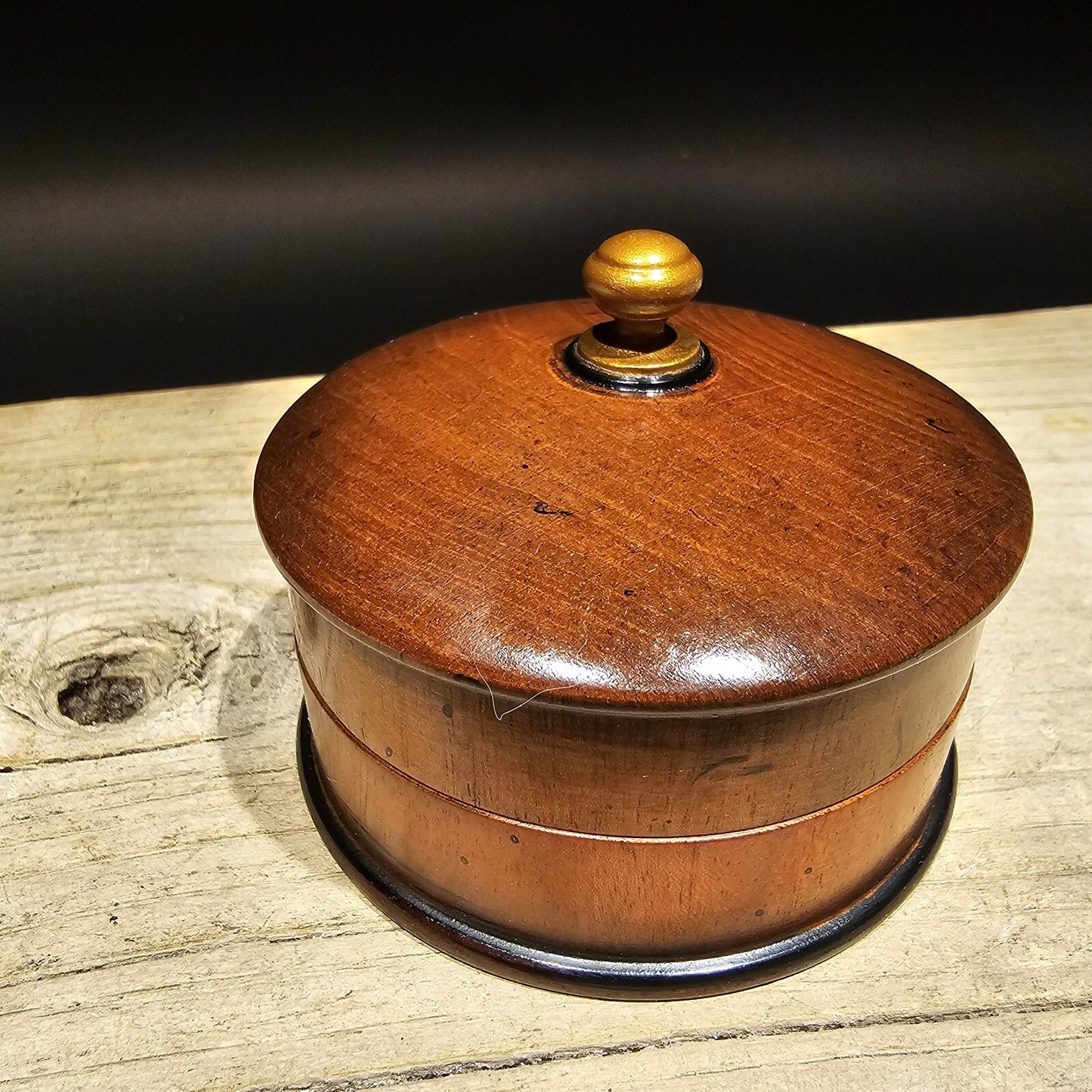 Antique Style Turned Mahagony Wood Compass with Lid