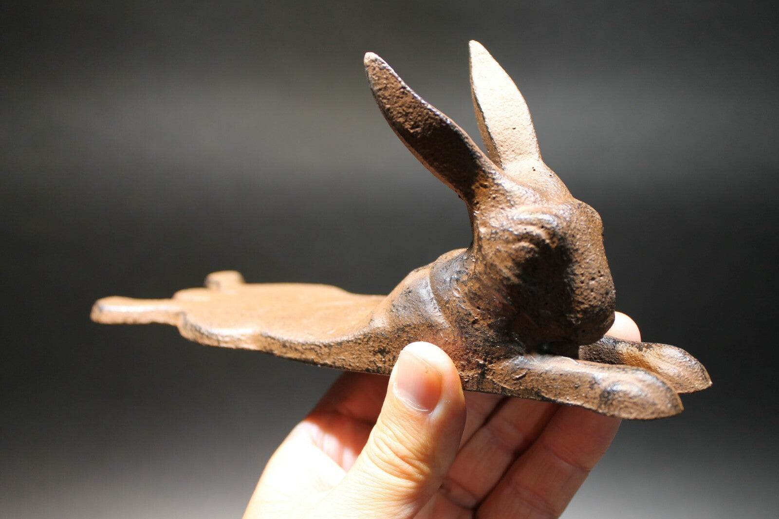 Antique Vintage Style Cast Iron Door Stop Rabbit Hare Wedge Rust/Black