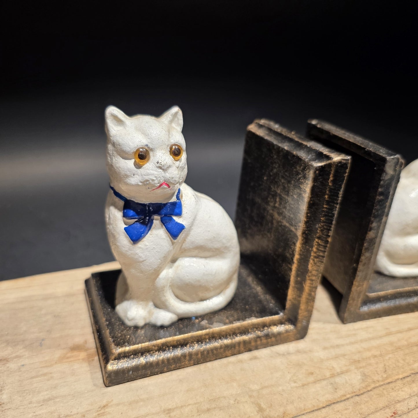 Pair of Vintage Style Cast Iron White Cat Bookends