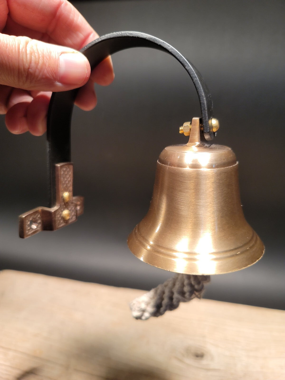 Antique Vintage Style Brass Wall Mount Dog Doorbell Bar Bell