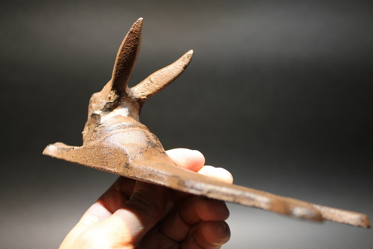 Antique Vintage Style Cast Iron Door Stop Rabbit Hare Wedge Rust/Black