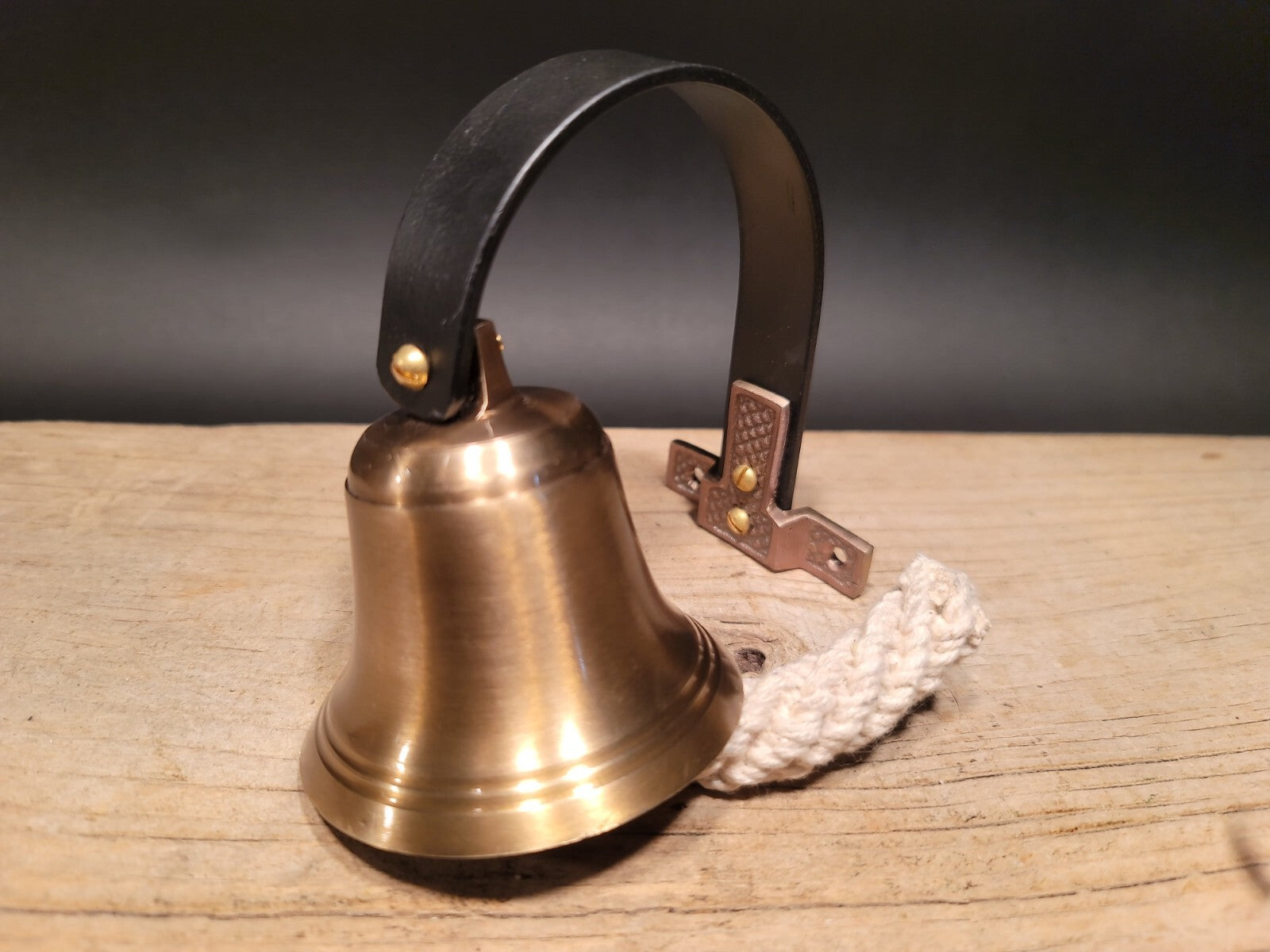 Antique Vintage Style Brass Wall Mount Dog Doorbell Bar Bell